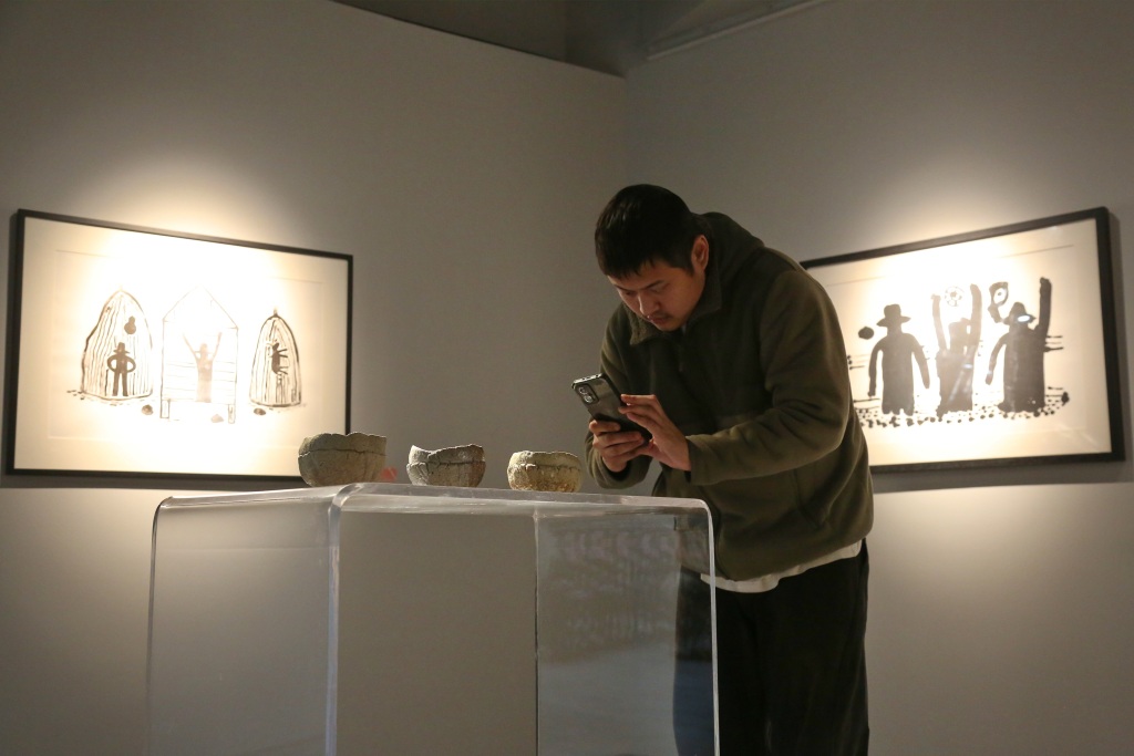 陶瓷與木刻的交響 一場見證中泰文化交融的藝術對話